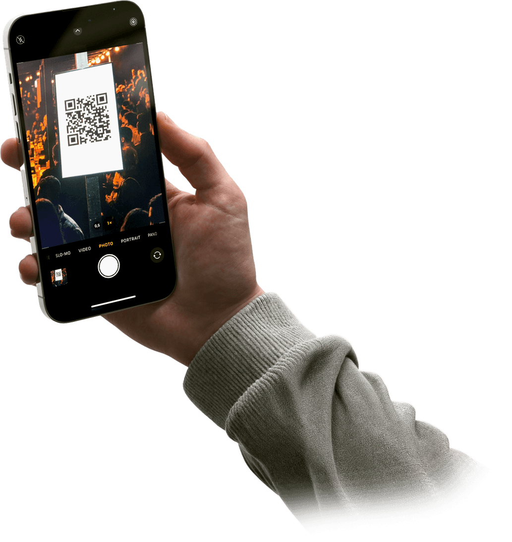 Cliente escaneando o QR code pelo celular